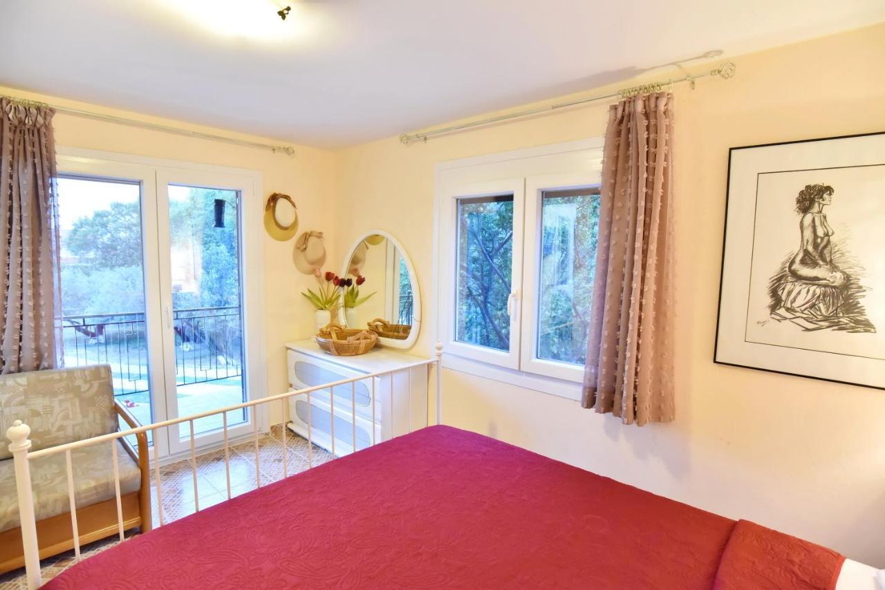 فيلا Xenophon House PalaiónTsiflíkion المظهر الخارجي الصورة